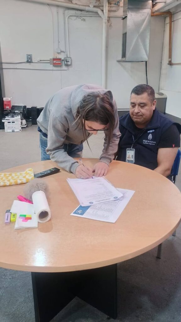 Nestor Granja reelegido como Delegado en Migraciones Río Grande - ATE Río Grande - foto 2