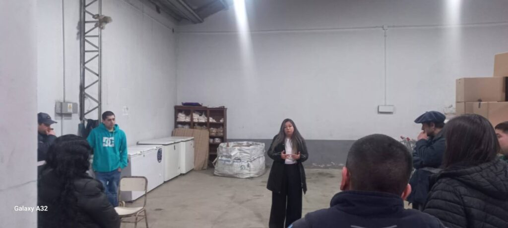 ATE Río Grande participó de reunión en el galpón del Ministerio de Bienestar Ciudadano - ATE Río Grande - foto 1