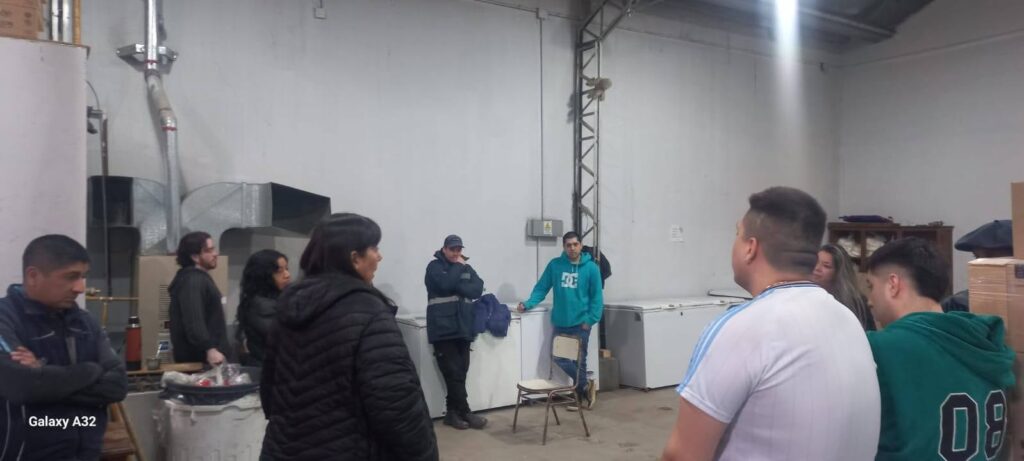 ATE Río Grande participó de reunión en el galpón del Ministerio de Bienestar Ciudadano - ATE Río Grande - foto 2