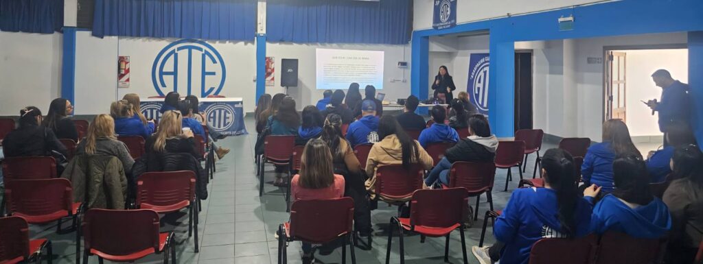 ATE Río Grande realizó jornada de concientización sobre el cáncer de mama - ATE Río Grande - foto 9
