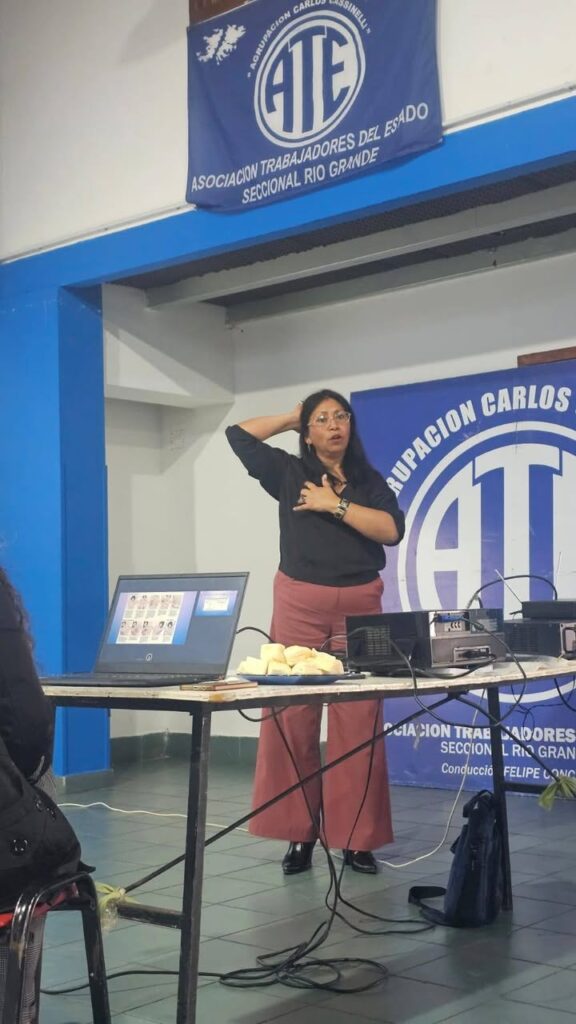 ATE Río Grande realizó jornada de concientización sobre el cáncer de mama - ATE Río Grande - foto 10