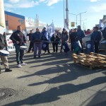 En estos momentos nos encontramos manifestandonos en San Martin y Prefectura.