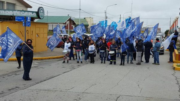 ATE RIO GRANDE,  Se encuentra PRESENTE en la movilización