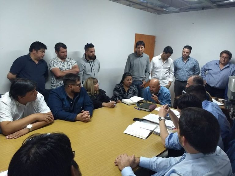 ATE Río Grande informa que acabamos de dar inicio las negociaciones salariales en el ámbito estatal.